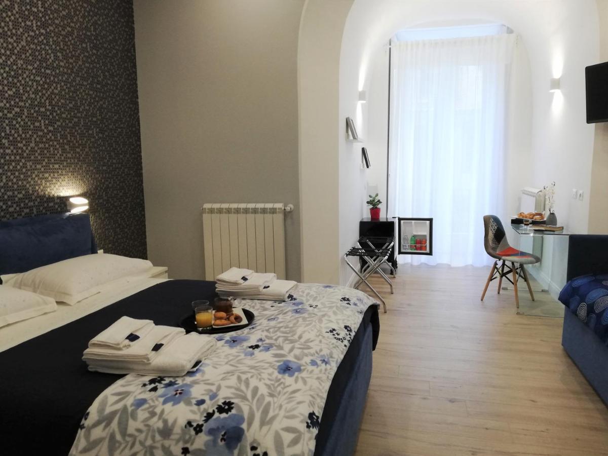 Porta San Gennaro Bed & Breakfast Napoli Dış mekan fotoğraf