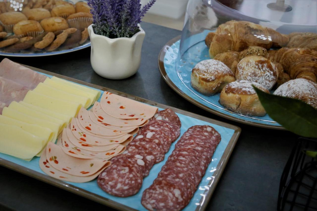 Porta San Gennaro Bed & Breakfast Napoli Dış mekan fotoğraf
